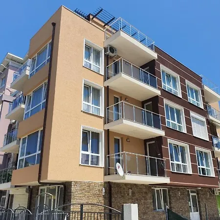 Neptun-green Apartment *